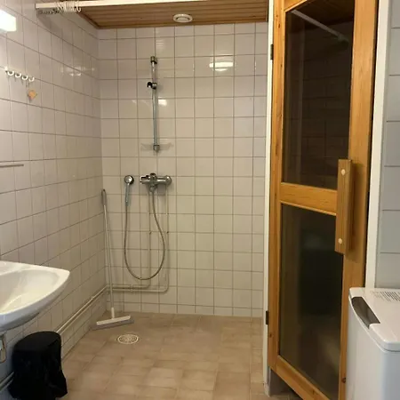 Διαμέρισμα Convenient For 4 With Sauna